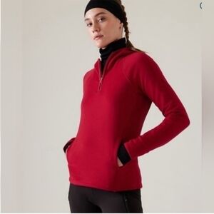 Athleta Altitude Hoodie Polartech Sweatshirt On Clover Berry. Size M